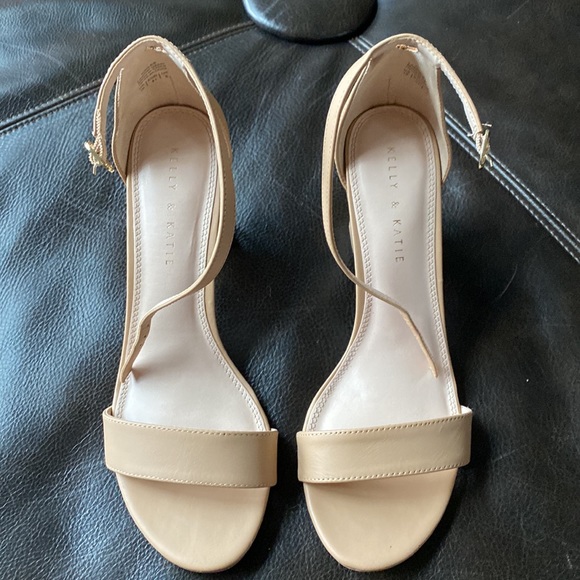 Kelly & Katie Heels - Picture 2 of 5